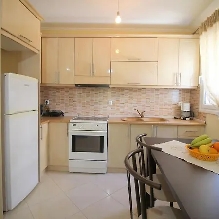 Anna's Cozy Sarandë