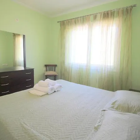 Anna's Cozy Sarandë