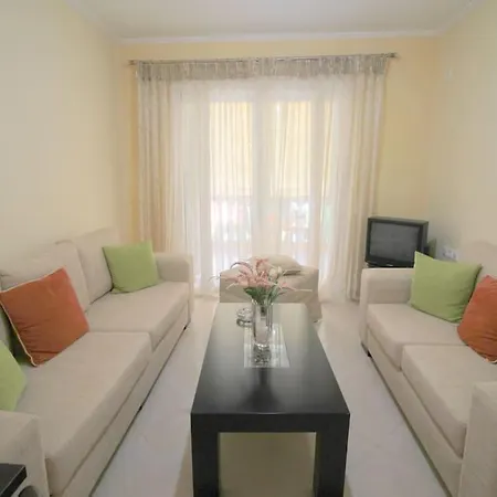 Anna's Cozy * Sarandë